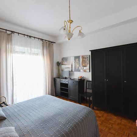 ローマA Casa Di Enzaアパートメント エクステリア 写真